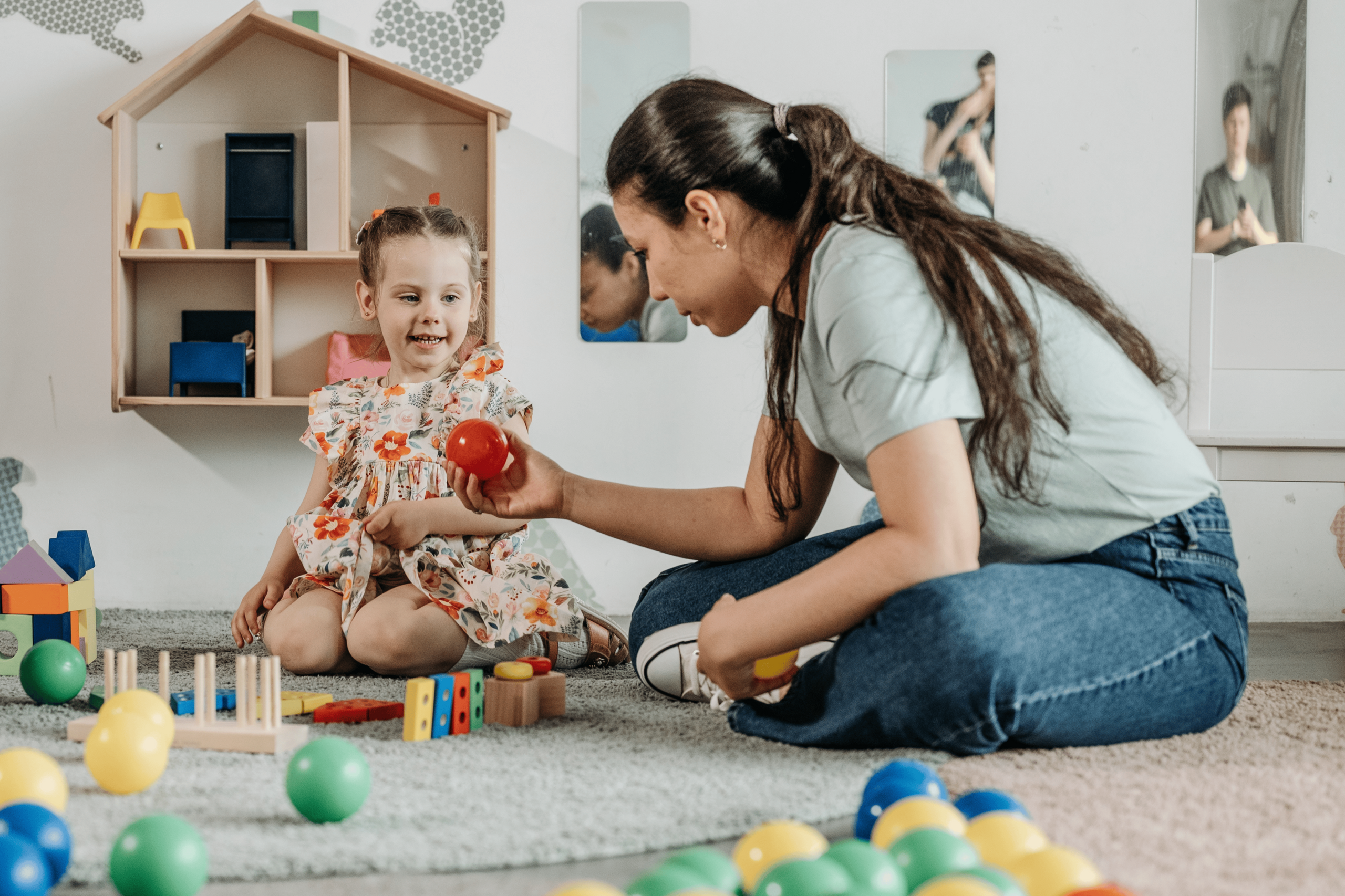 Puzzles & Play